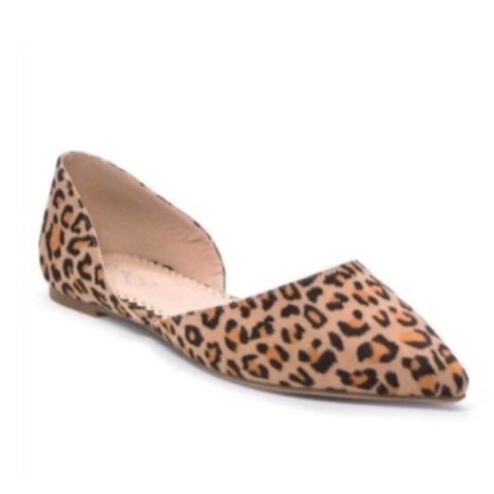 LAST: Size 7.5 Leopard Print Flats - Picture 4 of 4